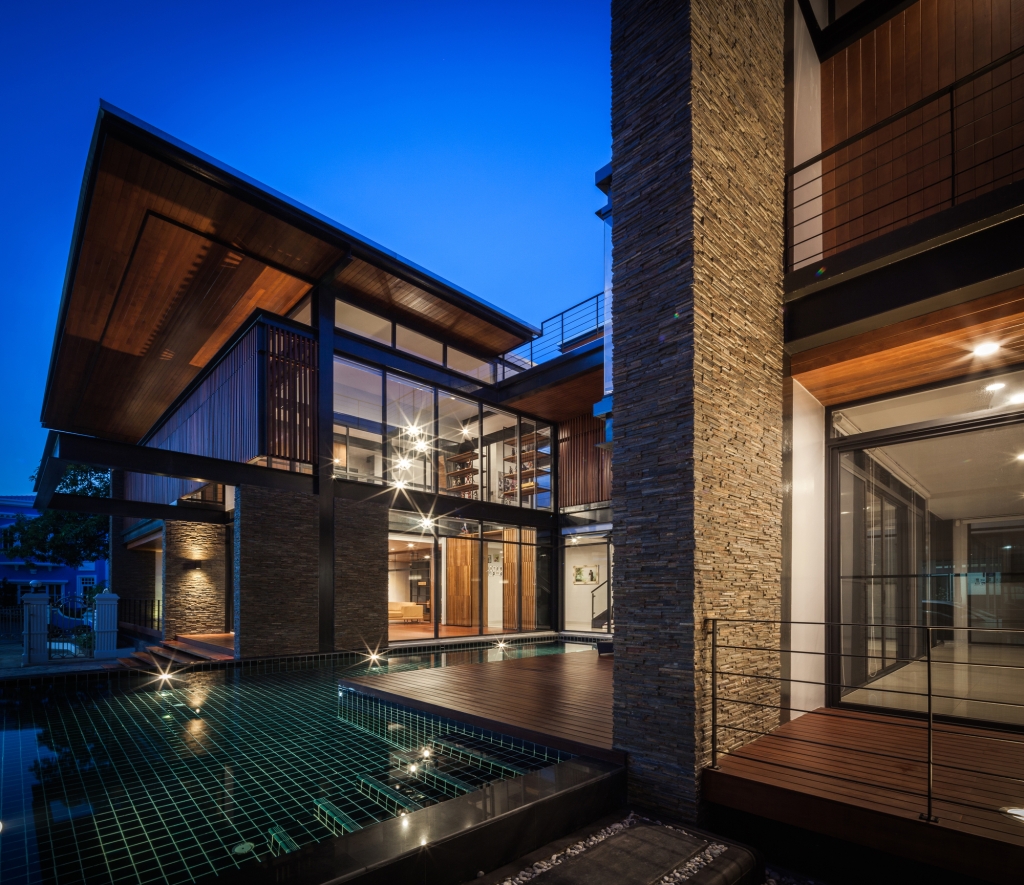 154306fpj3rm4mylhtm2rlk5.jpg.jpg