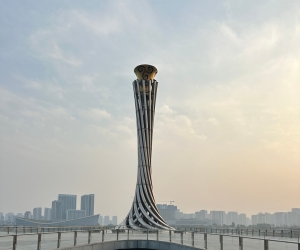 成都东安湖火炬台