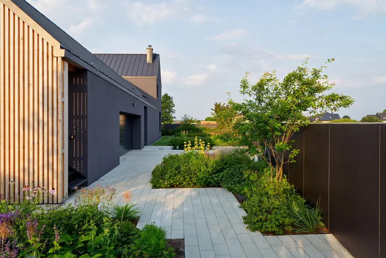 resize,w_760.webp