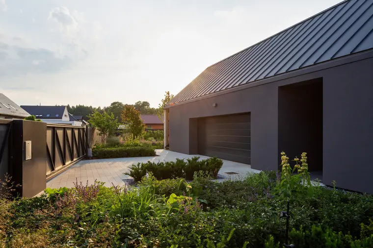 resize,w_760.webp