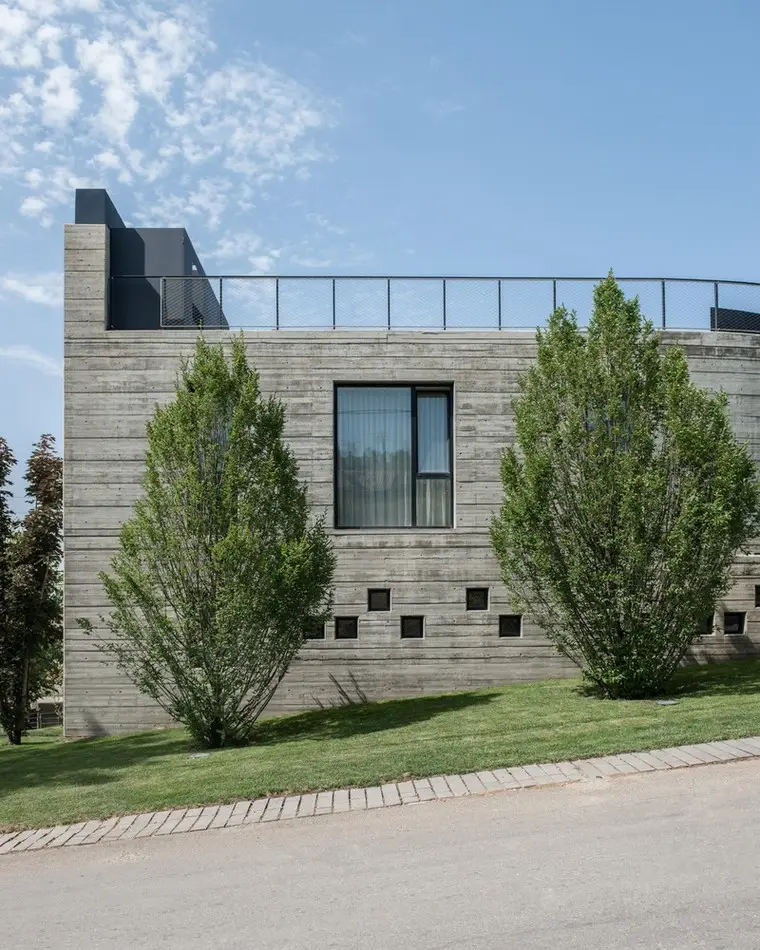 resize,w_760.webp