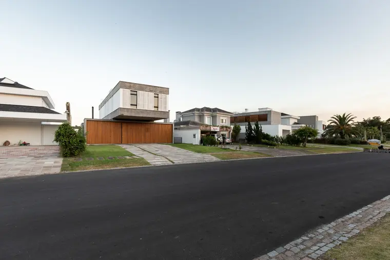 resize,w_760.webp