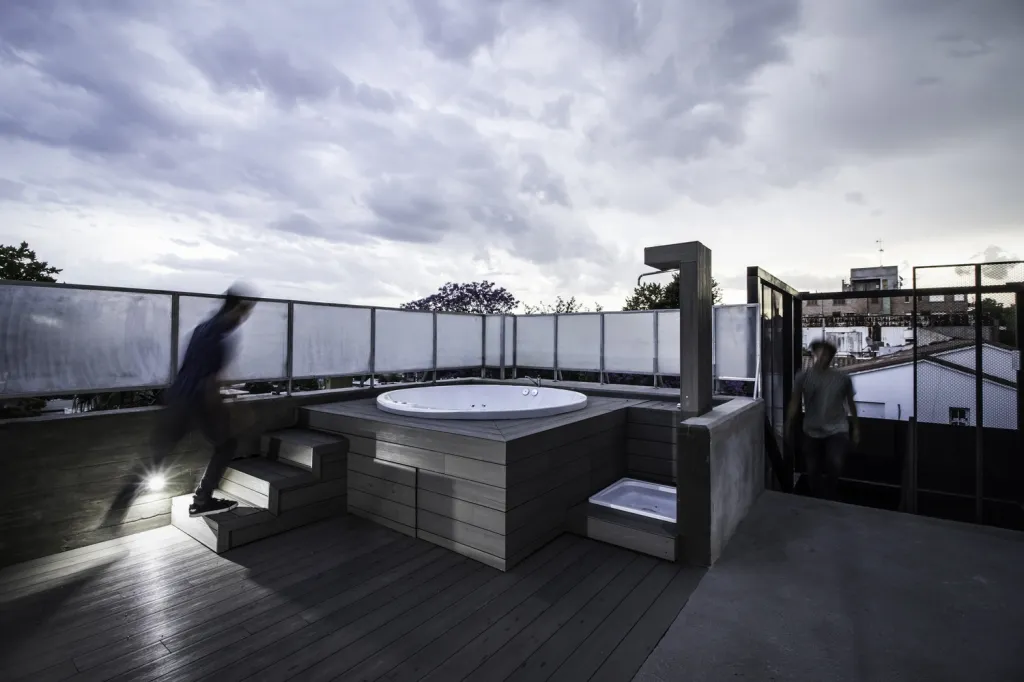 resize,w_760.webp