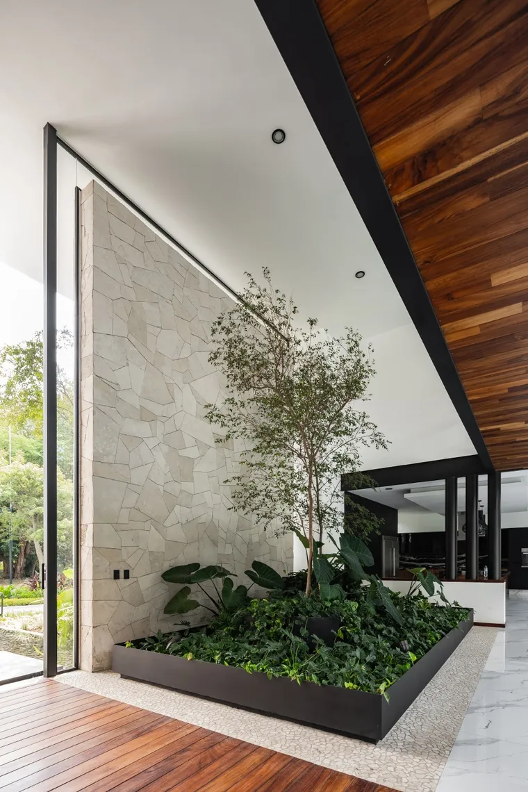 resize,w_760.webp