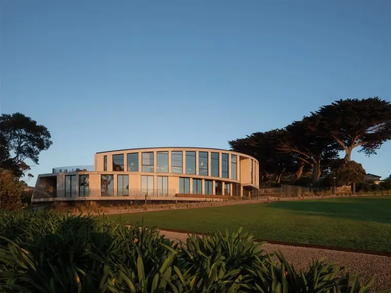 resize,w_760.webp