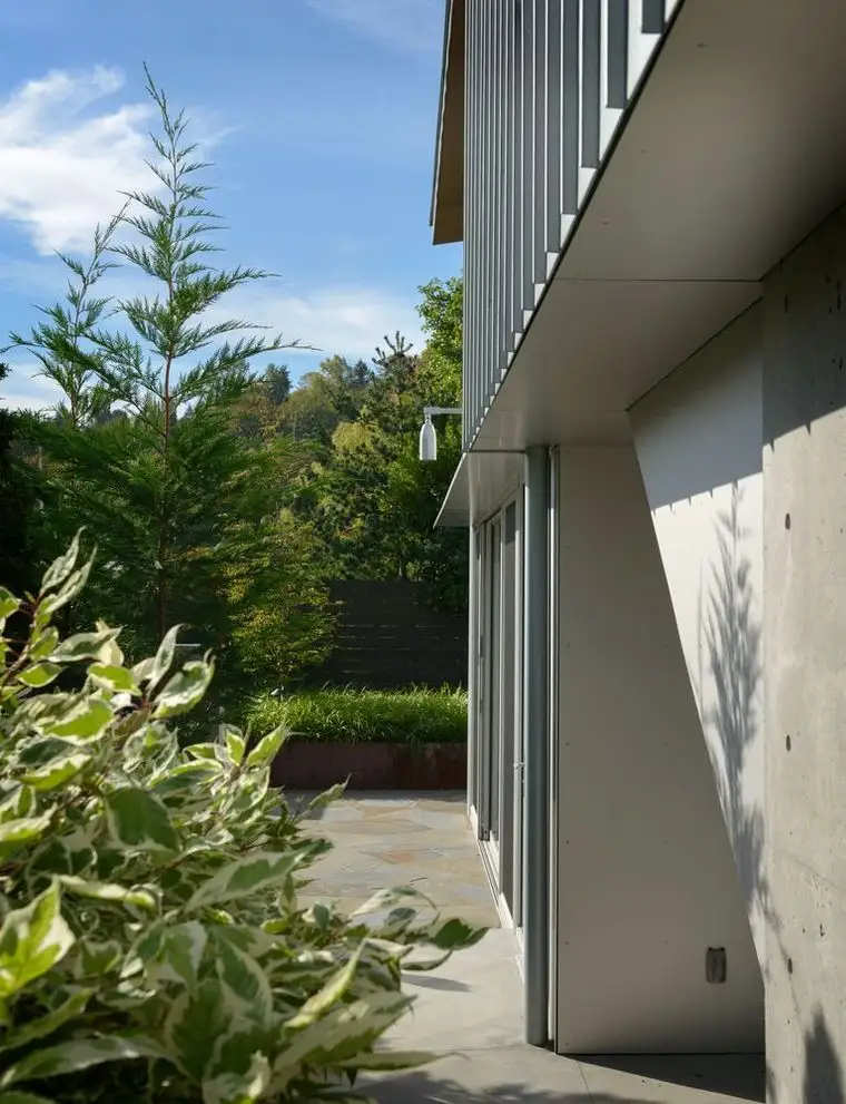resize,w_760.webp