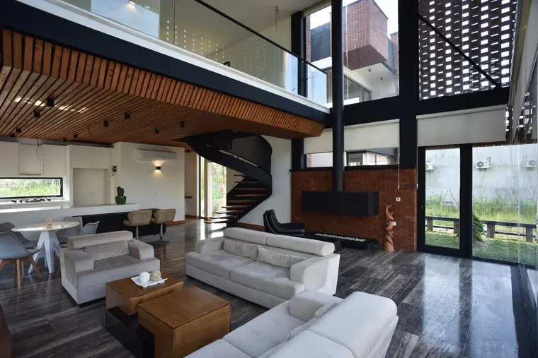 resize,w_760.webp
