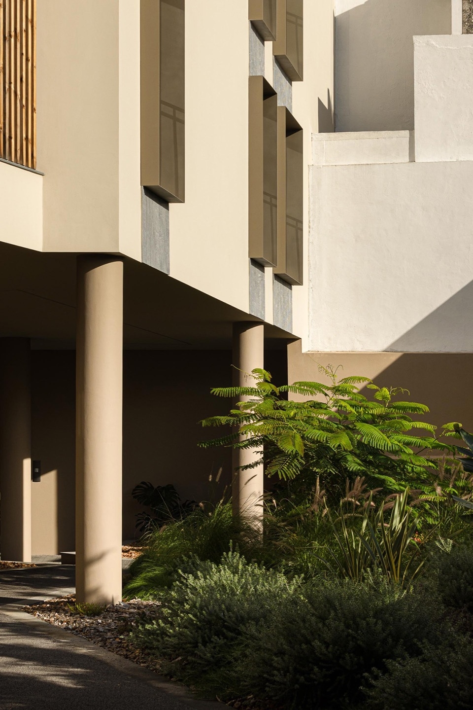 103021w4seqn8s5xohzs5p.jpg.jpg