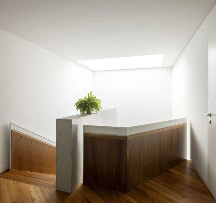 resize,w_760.webp