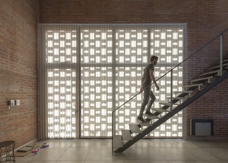 resize,w_760.webp