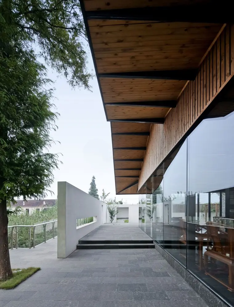 resize,w_760.webp