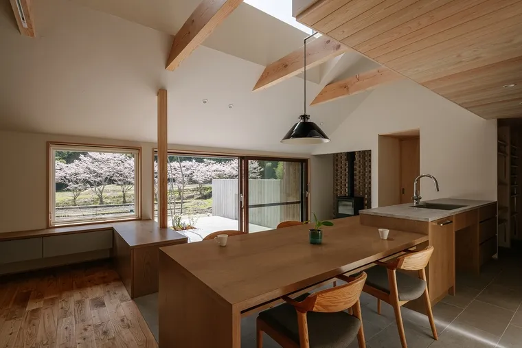 resize,w_760.webp