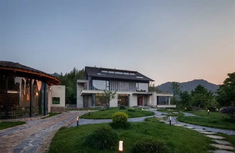 resize,w_760.webp