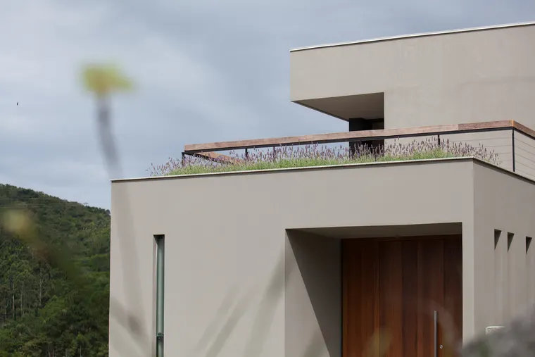 resize,w_760.webp