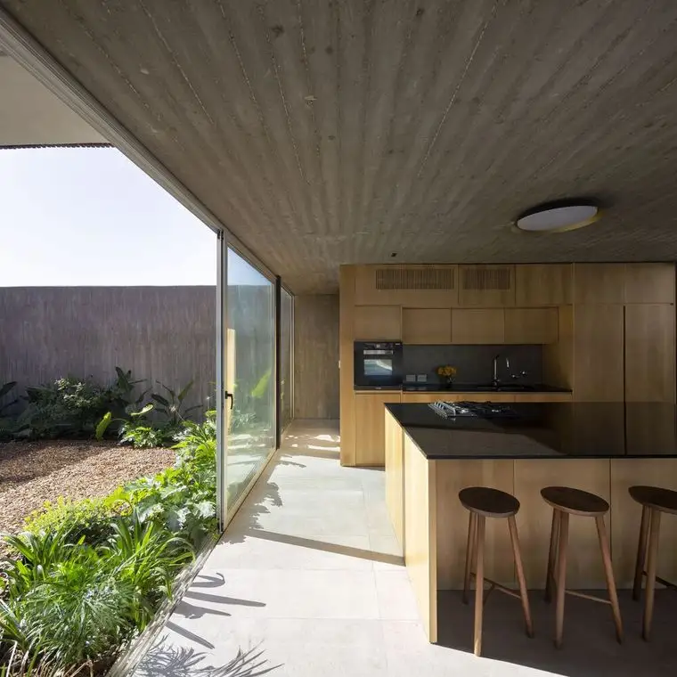 resize,w_760.webp