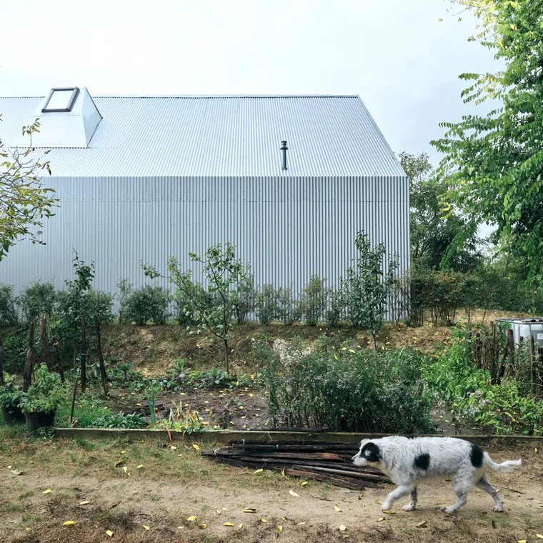 resize,w_760.webp