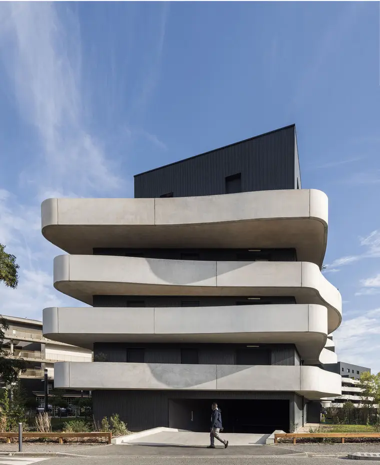 resize,w_760.webp