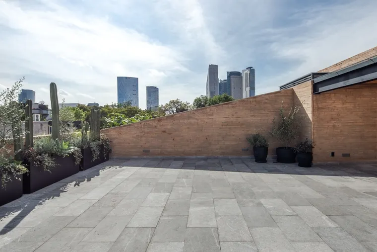 resize,w_760.webp