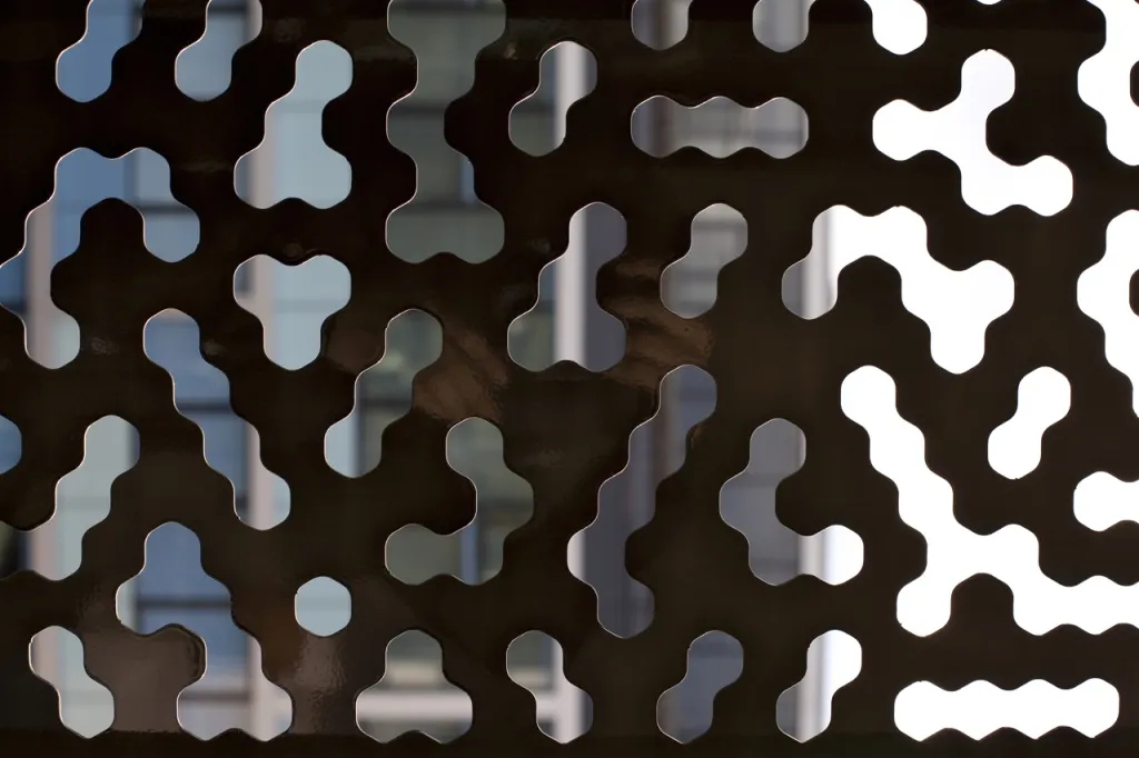 524487_12.webp.webp