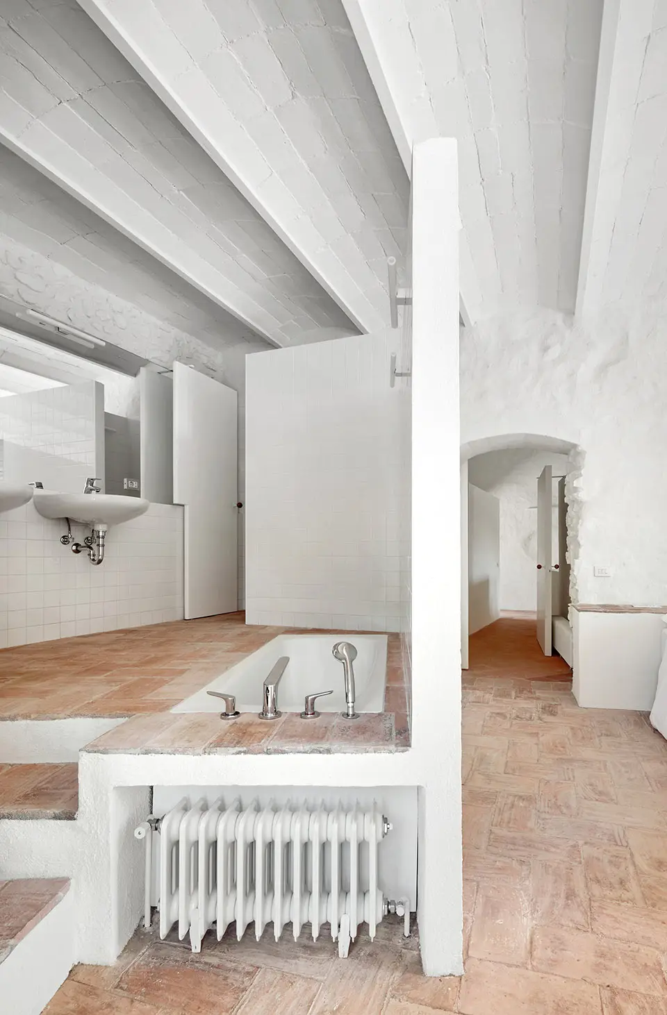 T163ETByKT1RCvBVdK.webp.webp