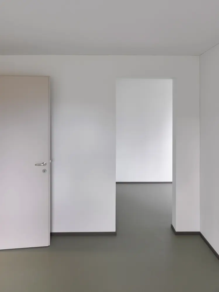 1711678442289836.webp.webp