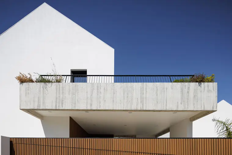 resize,w_760.webp