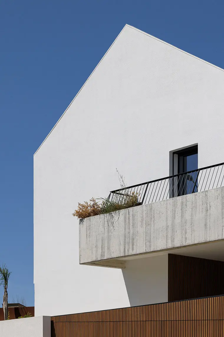 resize,w_760.webp