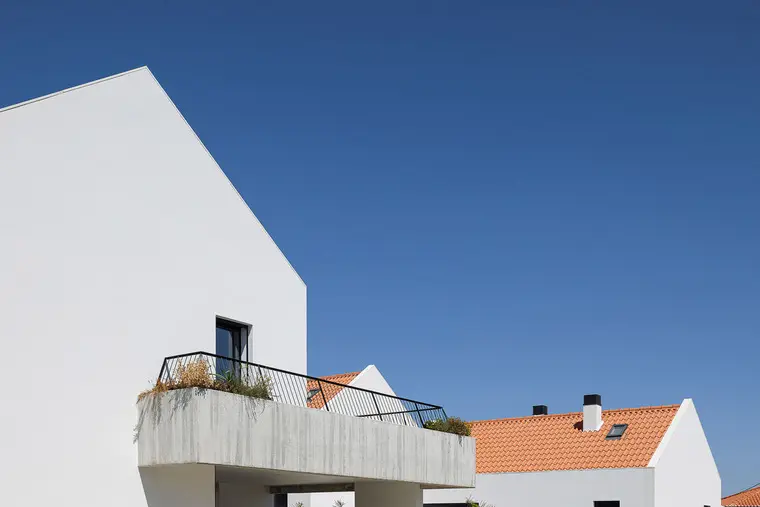 resize,w_760.webp
