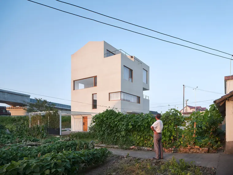 resize,w_760.webp