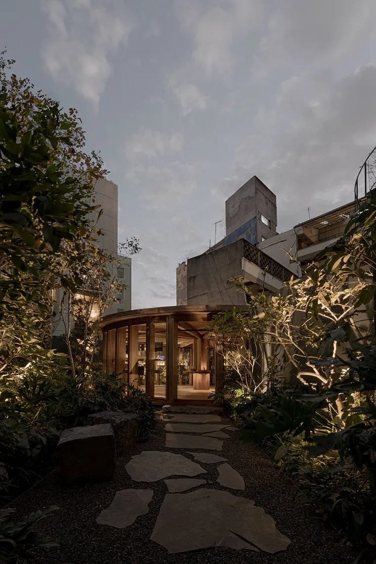 resize,w_760.webp
