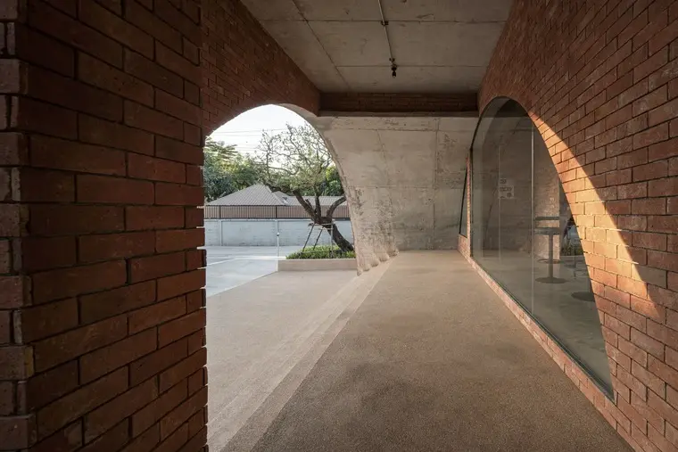 resize,w_760.webp