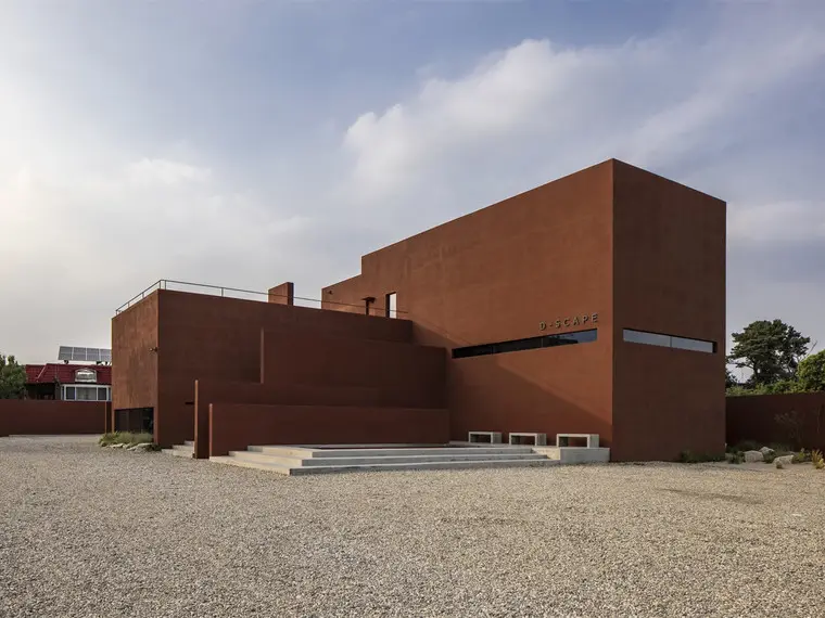 resize,w_760.webp