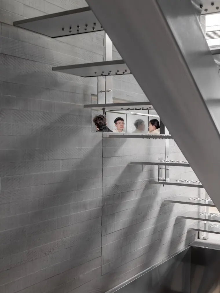 resize,w_760.webp