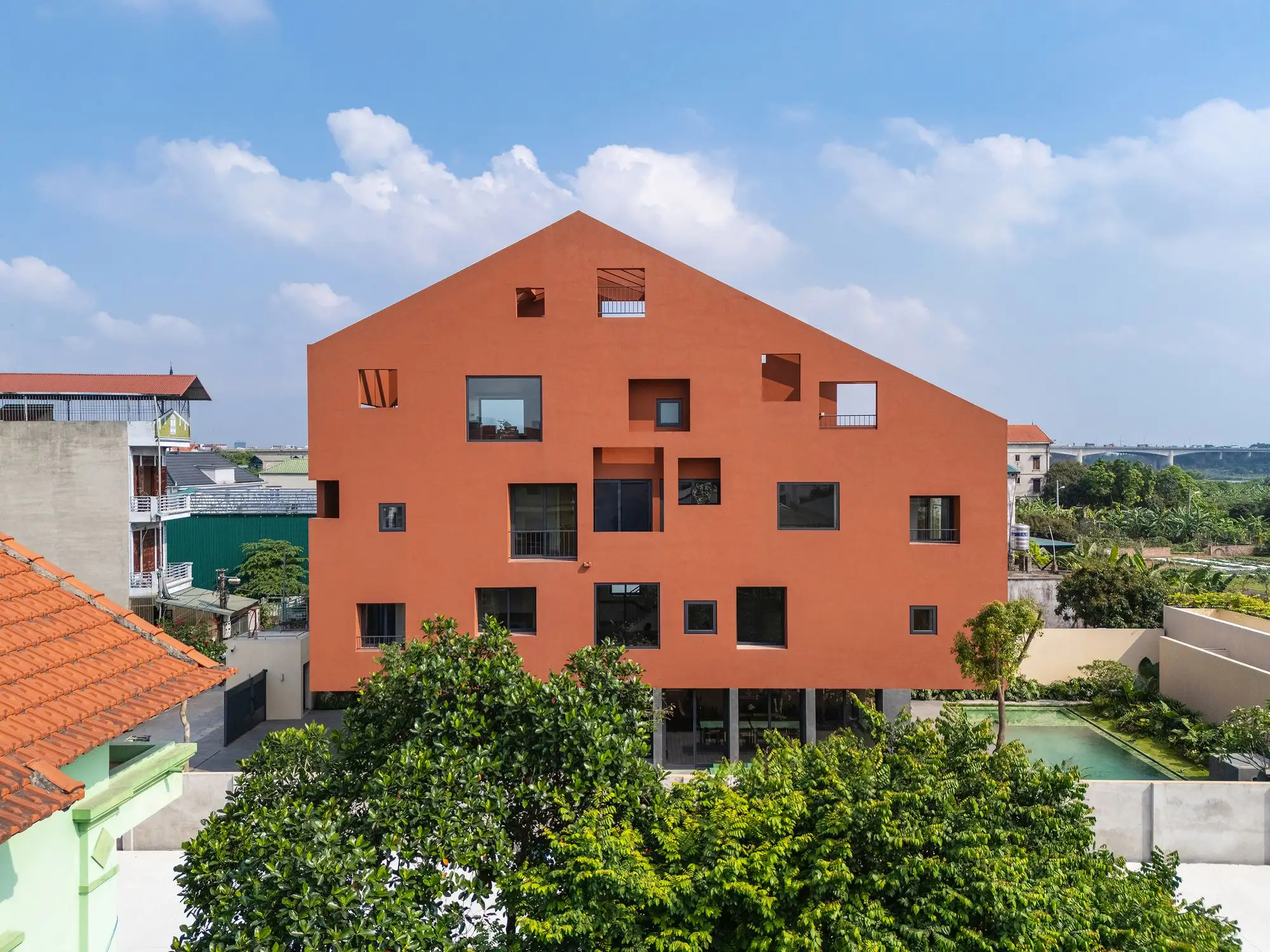 100 Windows House Inrestudio_1182384_1.webp