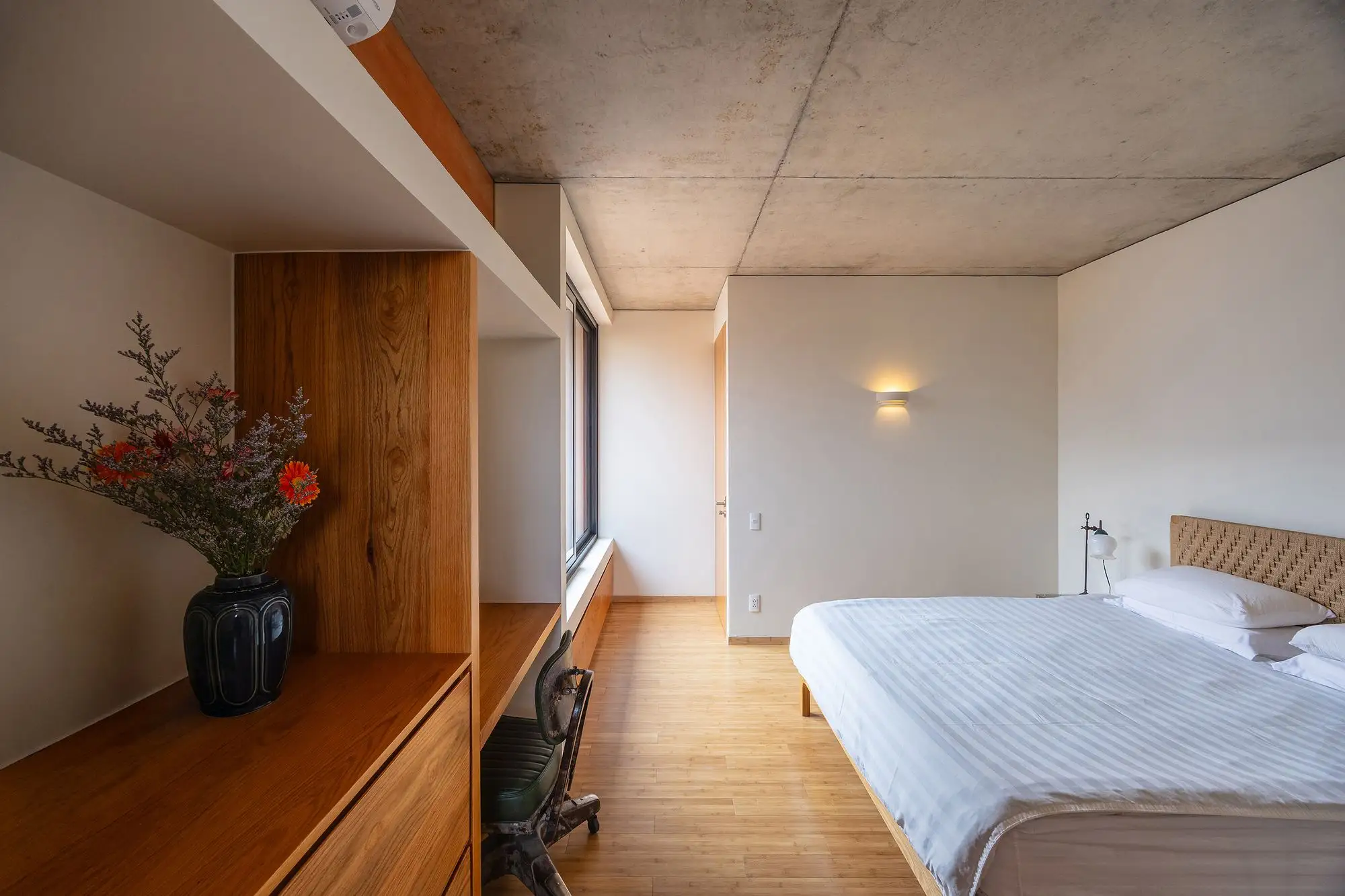 100 Windows House Inrestudio_1182384_18.webp