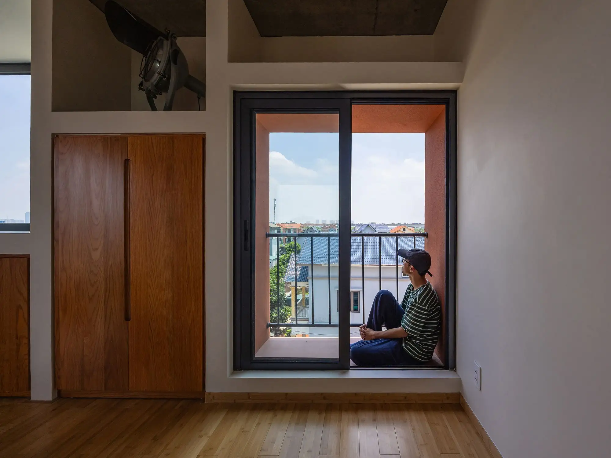 100 Windows House Inrestudio_1182384_19.webp