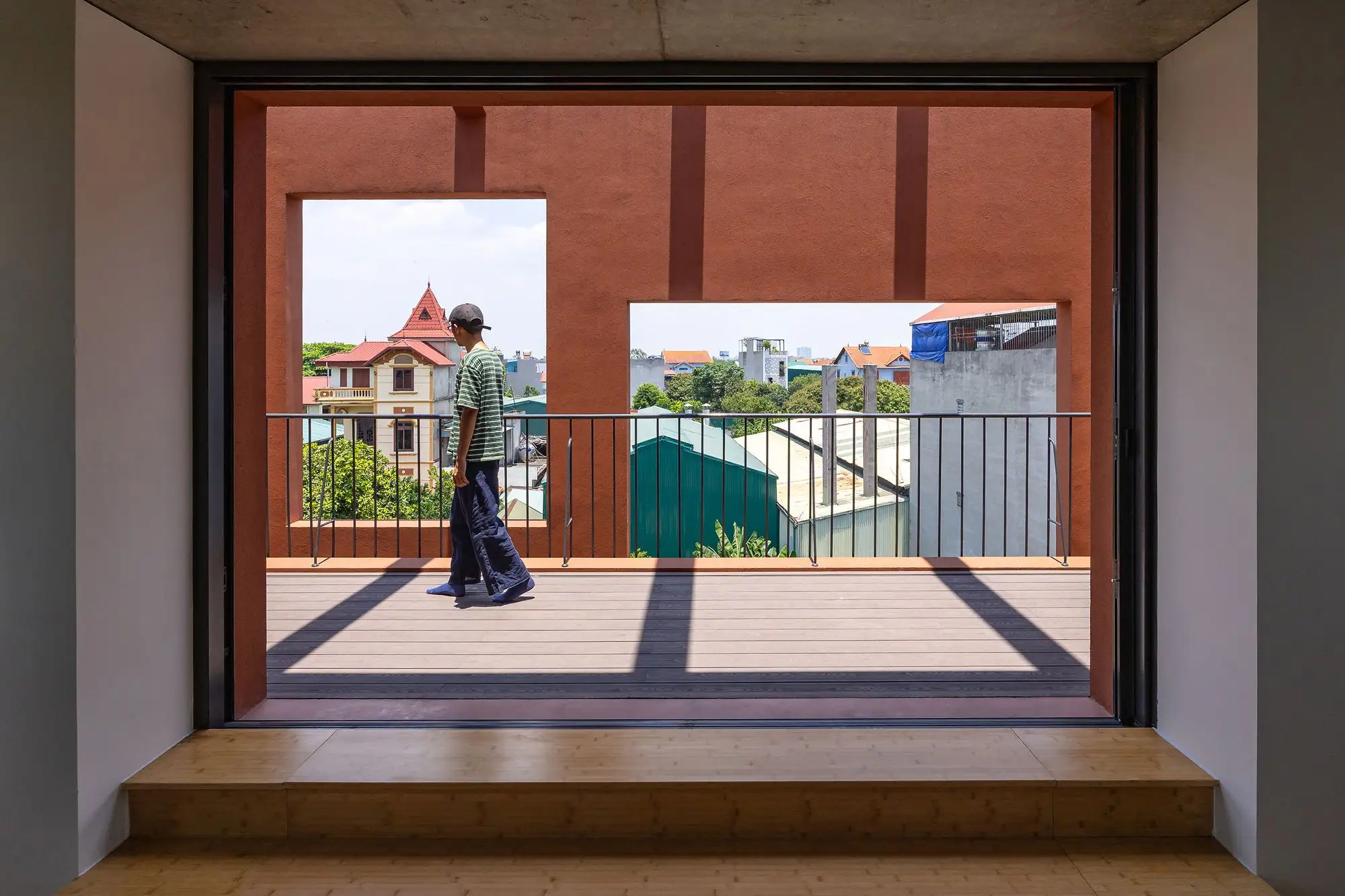 100 Windows House Inrestudio_1182384_24.webp