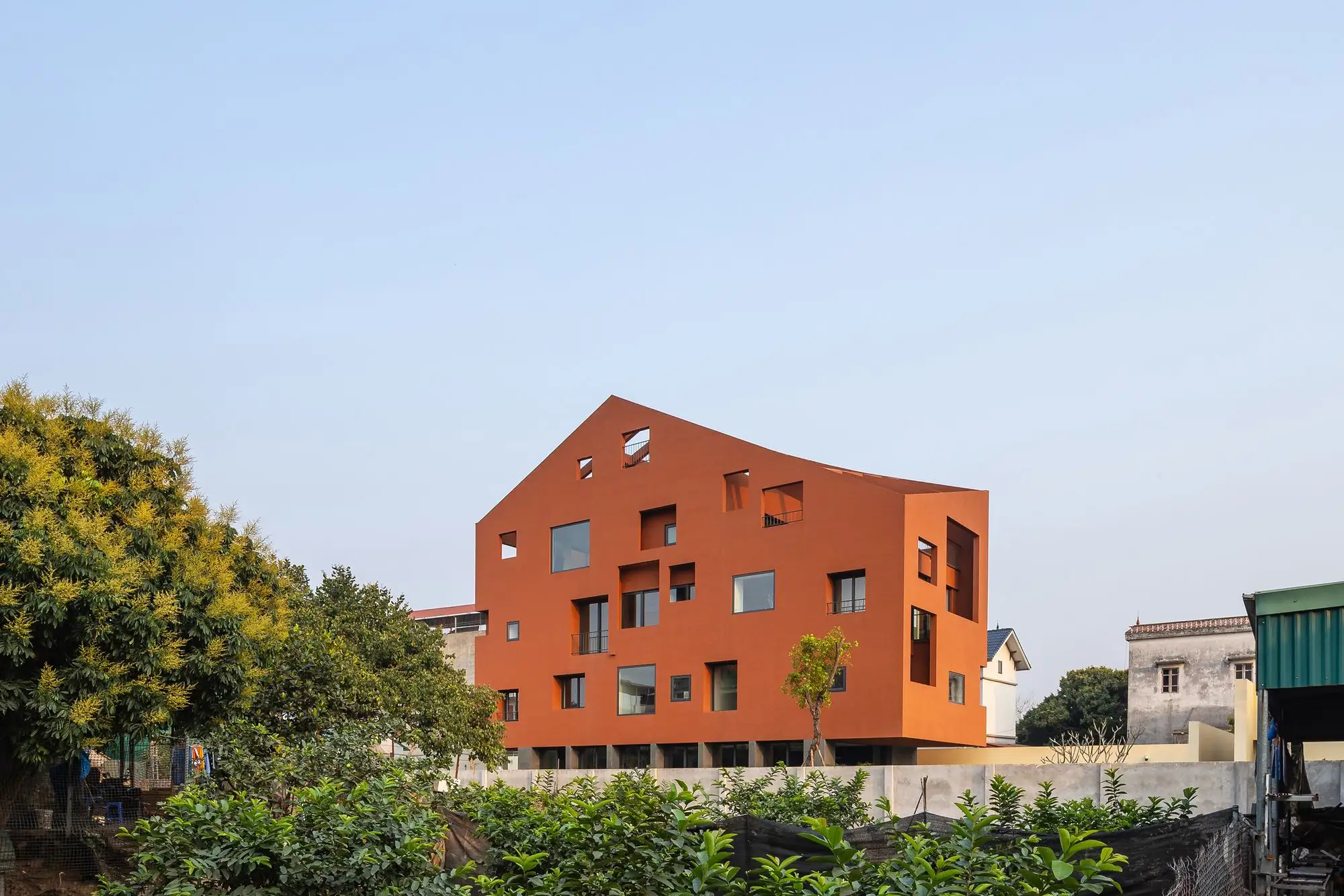 100 Windows House Inrestudio_1182384_7.webp