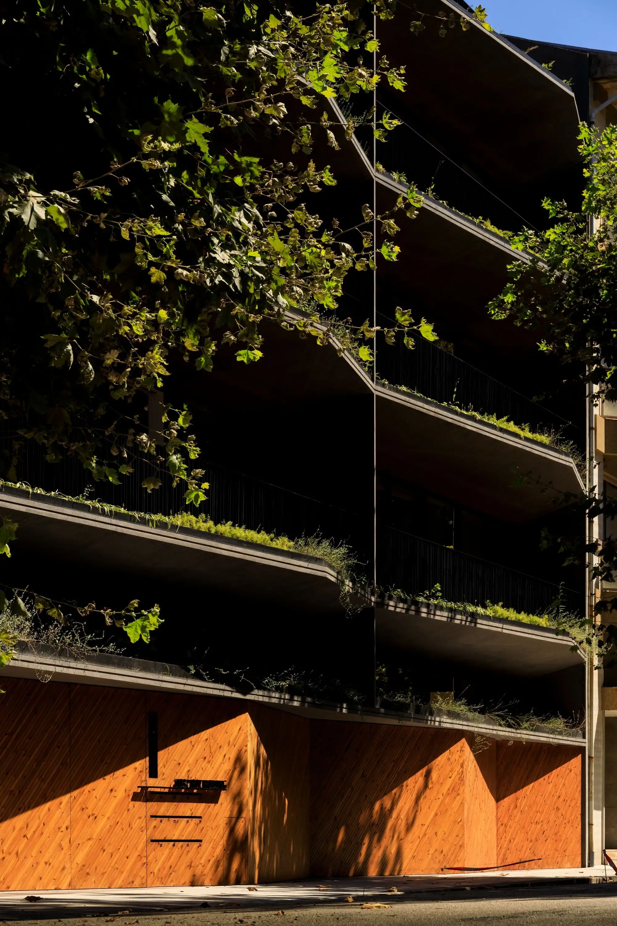 1032 Foz 住宅楼 dEMM Arquitectura_1179865_11.webp