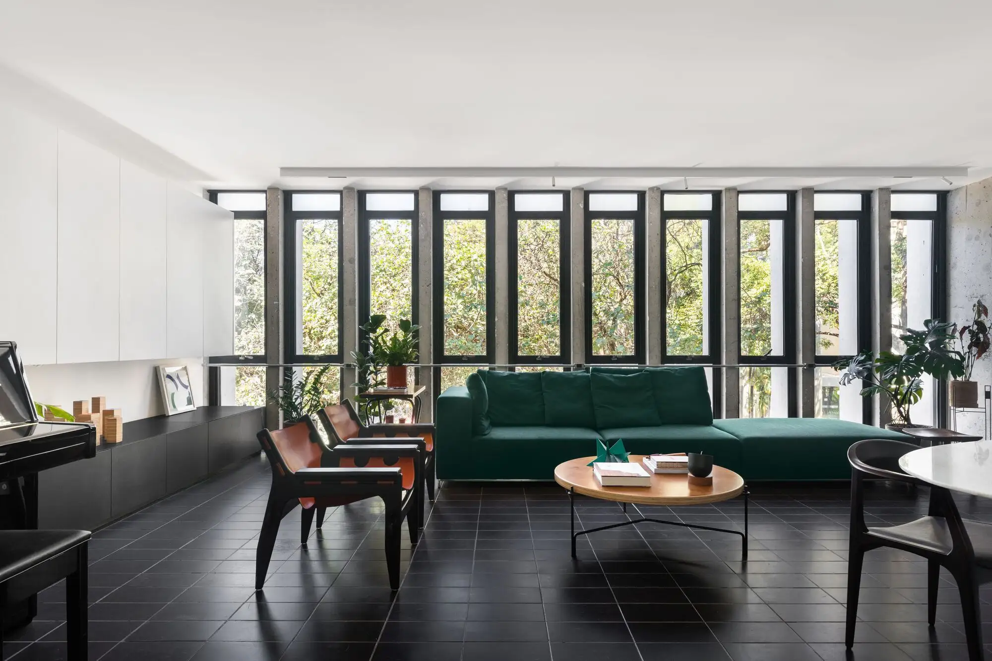 107G 公寓 BLOCO Arquitetos_1173103_1.webp