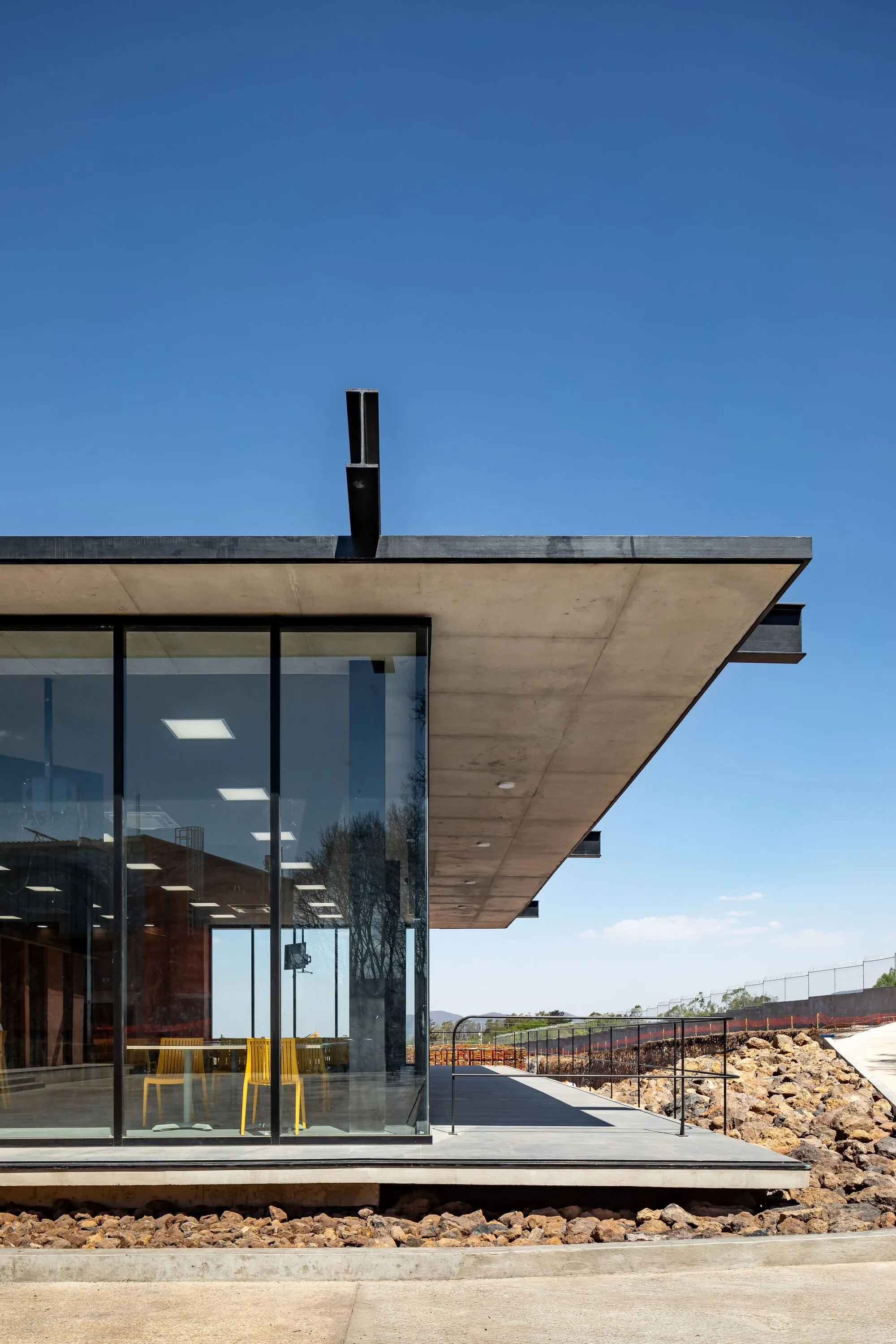 3号工厂食堂 Miguel Montor 建筑事务所_1178850_3.webp