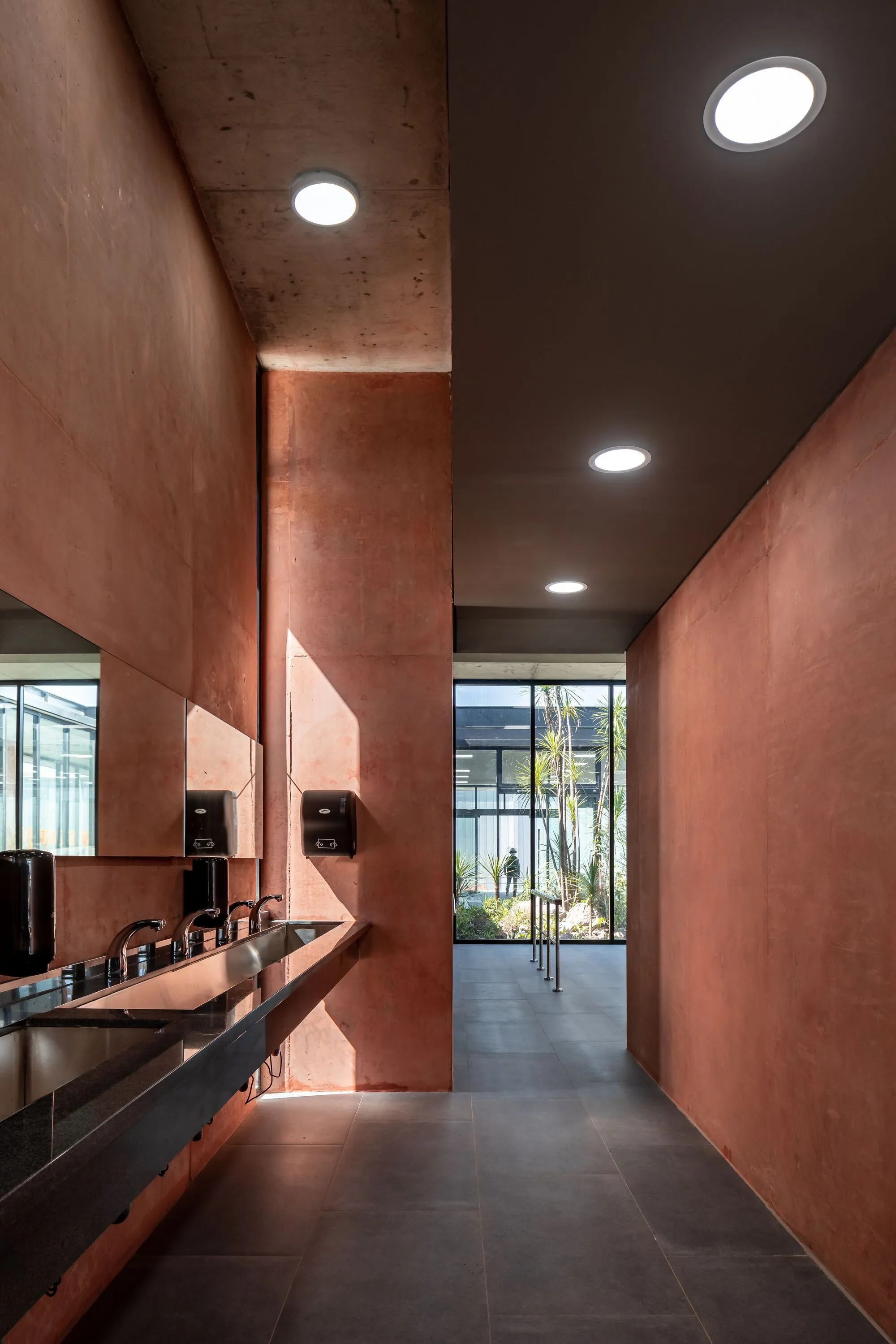 3号工厂食堂 Miguel Montor 建筑事务所_1178850_4.webp