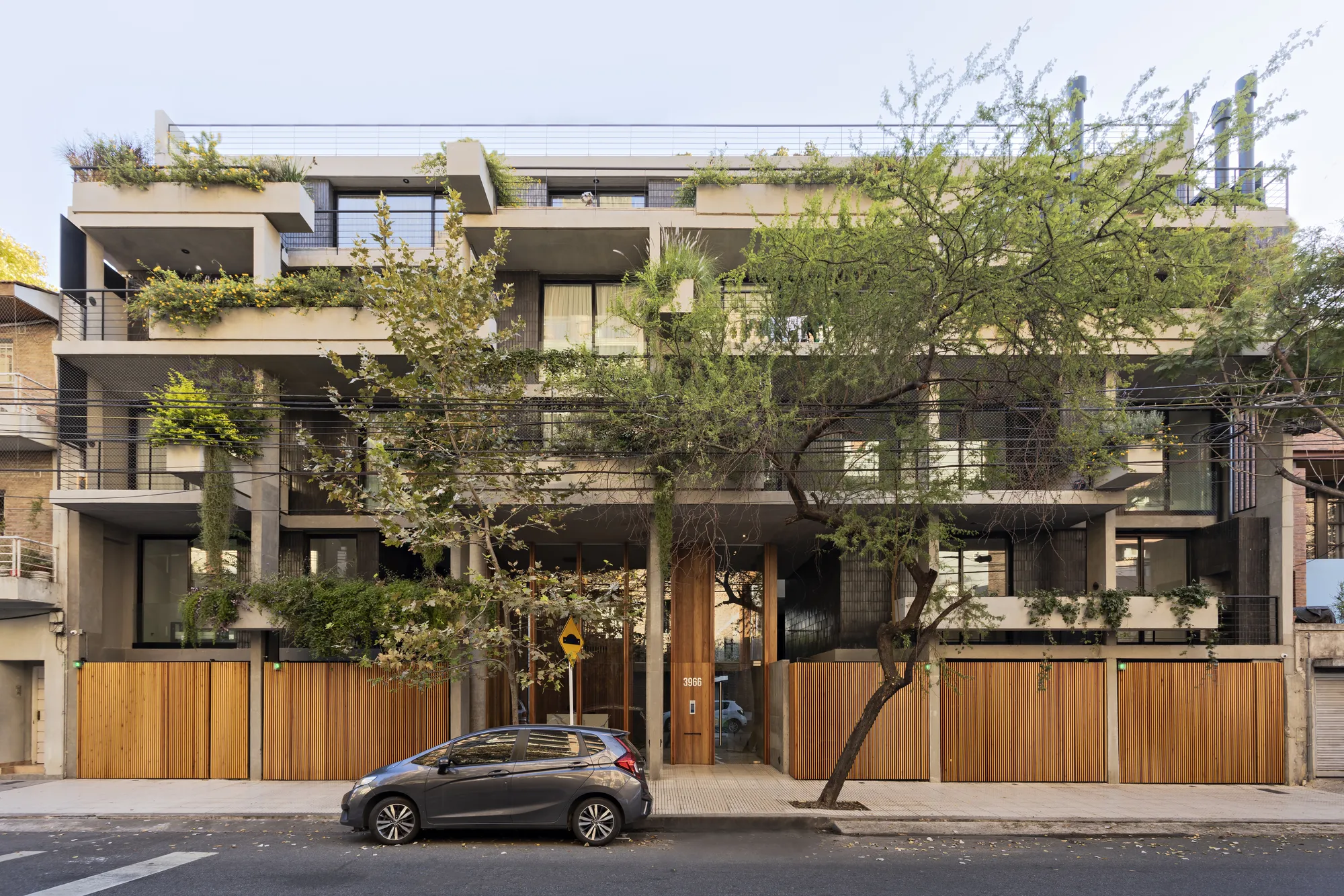 9月11日大楼 del Puerto - Sardin   Barbara Berson_1170251_1.webp