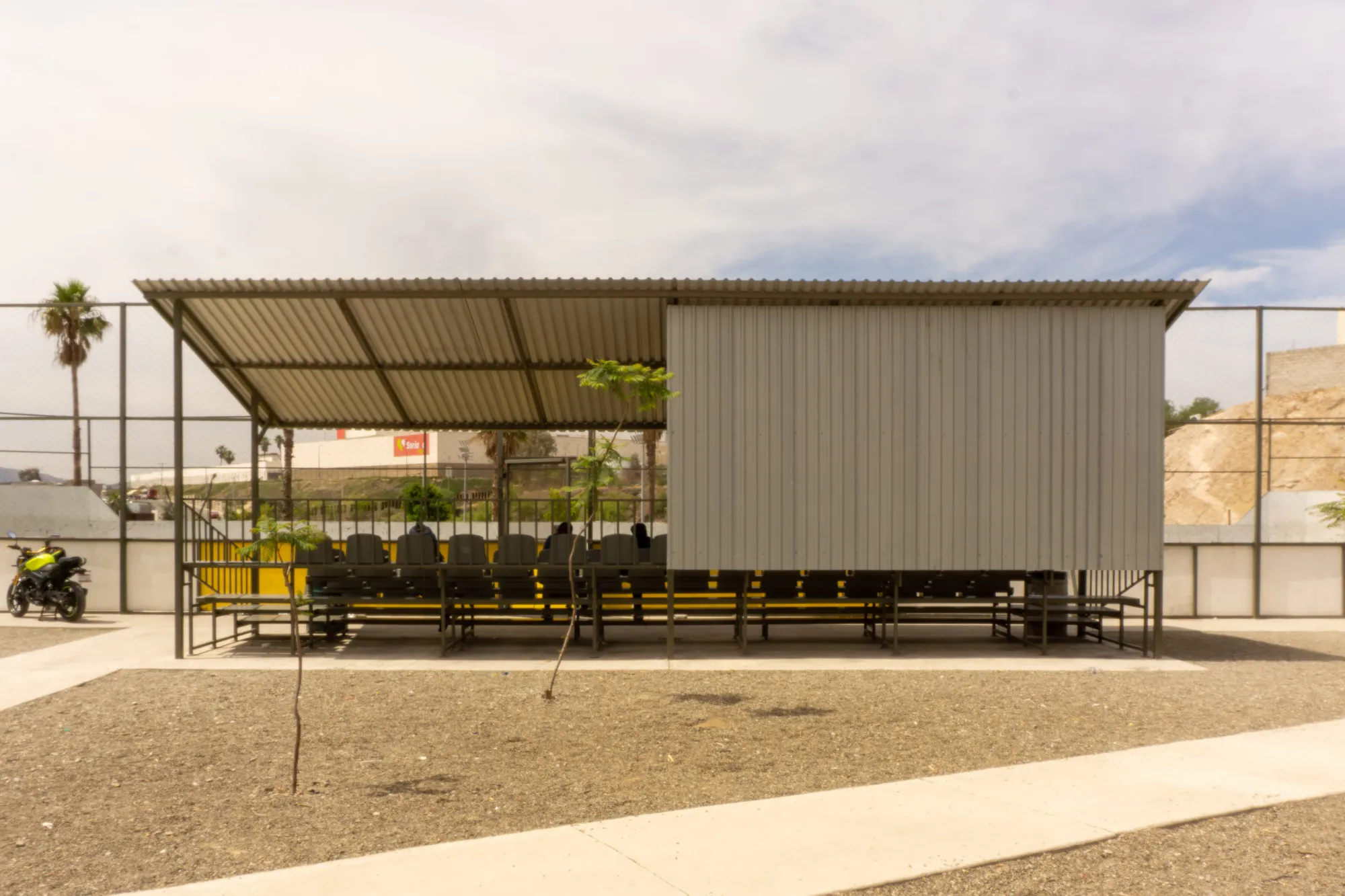 Abejas 体育与娱乐中心 border arquitectos_1183779_13.webp