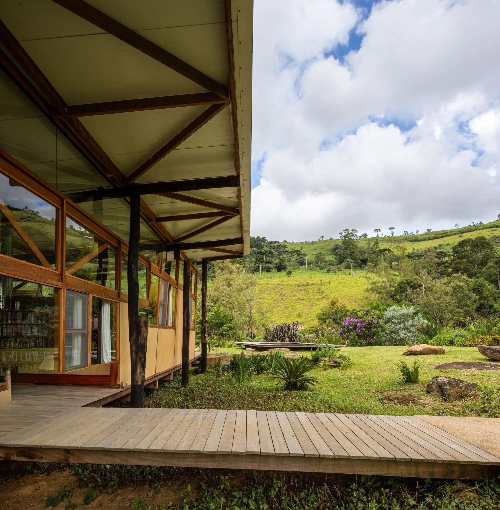 Acaiacá 住宅 Gui Paoliello Arquiteto_1179404_21.webp