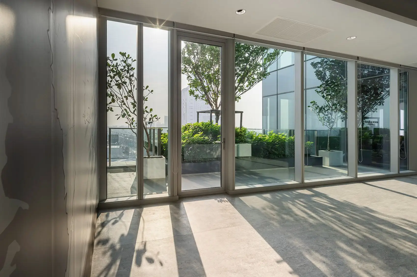 AIA East Gateway办公楼，曼谷 Creative Crews_24.webp