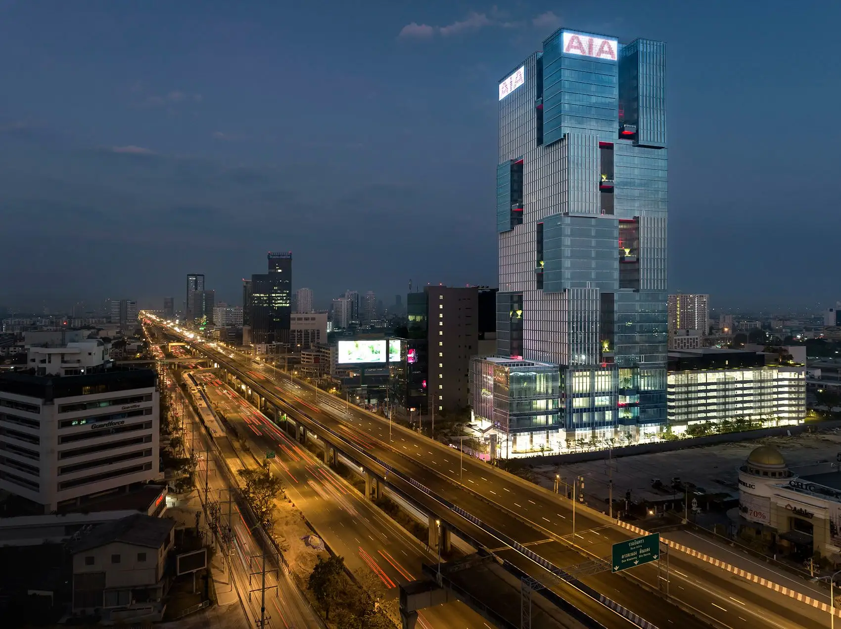 AIA East Gateway办公楼，曼谷 Creative Crews_25.webp