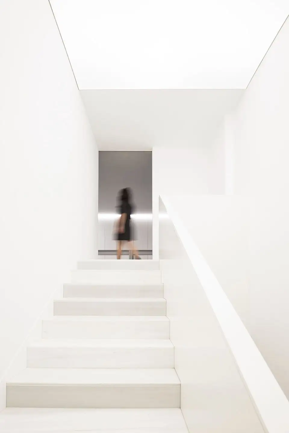 ARV 办公室，西班牙 Fran Silvestre Arquitectos_17.webp