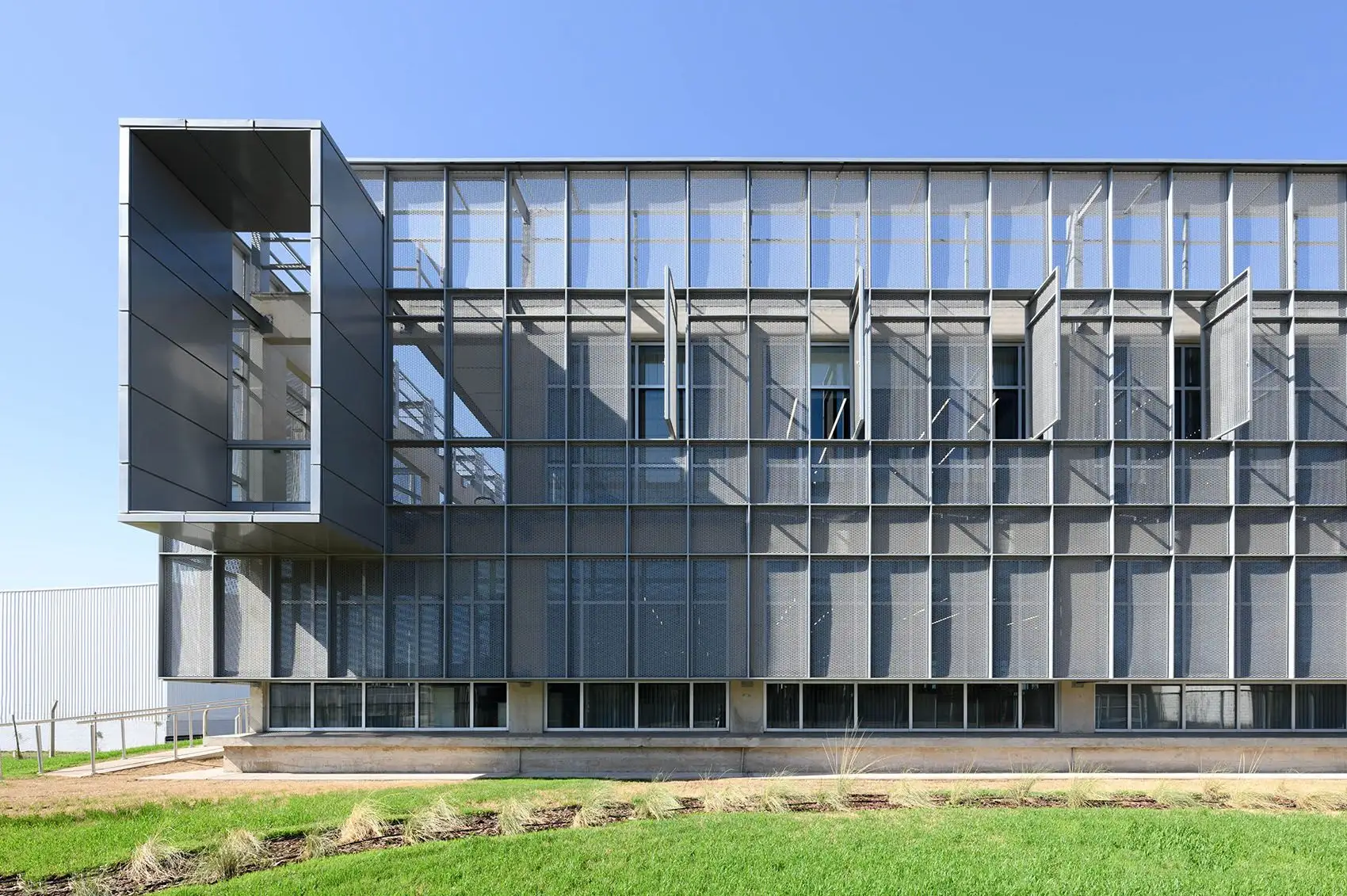 Biofarma办公大楼，阿根廷 SANTIAGO VIALE  MANUEL JUÁREZ_07.webp