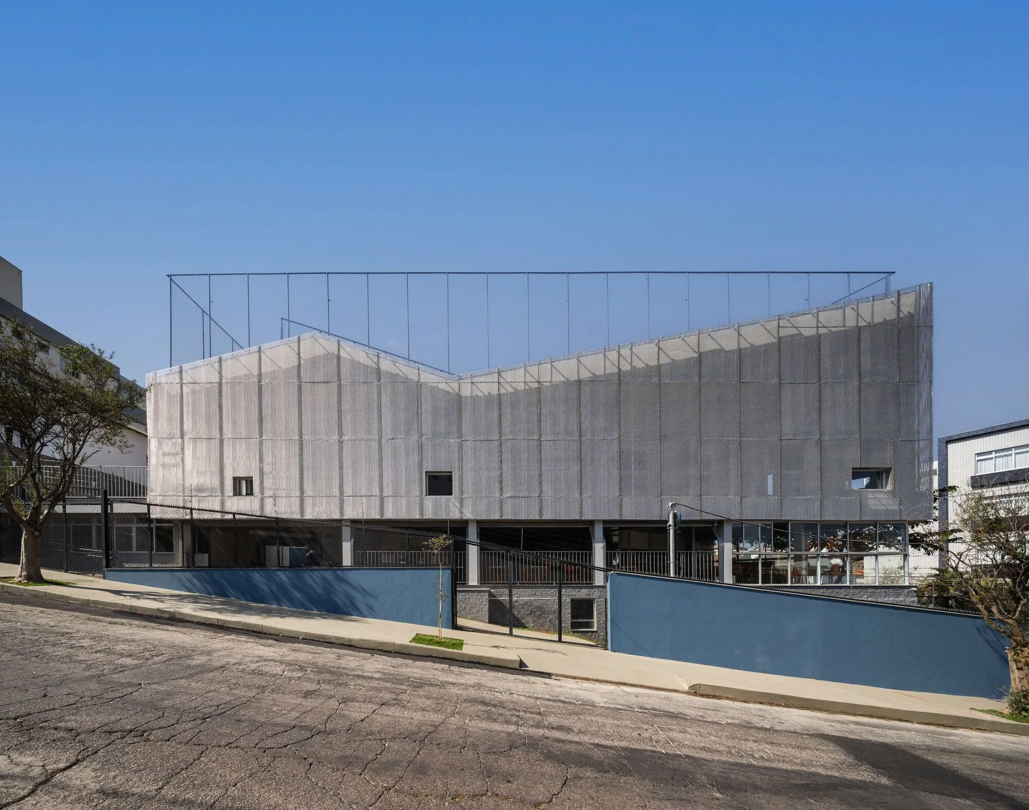 Alumnus 学校 BIRI   Estúdio Pedro Haruf   MOBIO Arquitetura_1170558_1.webp